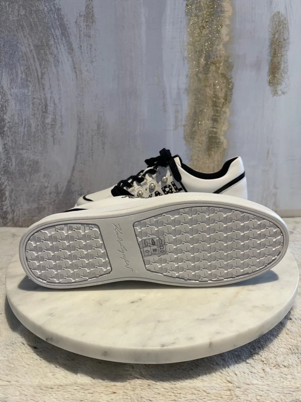 Karl Lagerfeld White and Black Pearl-Trim Sneakers - Picture 5 of 10